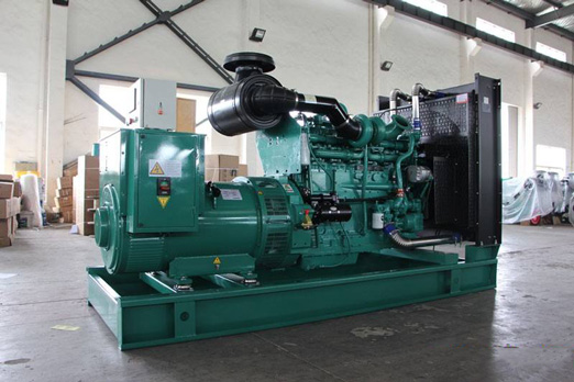 贵定320kw康明斯柴油发电车出租组图片 贵定320kw康明斯柴油发电车出租组图片